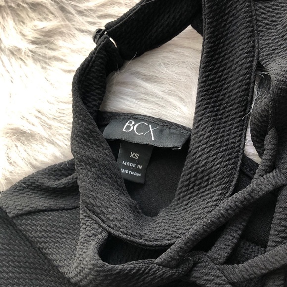 2/$30 ALL ITEMS WILL BE GONE BEFORE HOLIDAY AND NEGOTIABLE/BUY NOW! Black Top - Picture 4 of 4